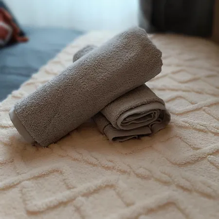 Gare Centre Calme Apartment *